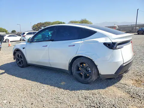 7SAYGDEE8TF374326 — 2026 Tesla Model Y, фото 2 з Copart 23.10.2026, Передня частина