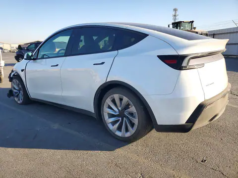7SAYGDEE5TF329151 — 2026 Tesla Model Y, фото 2 з Copart 22.10.2026, Передня частина