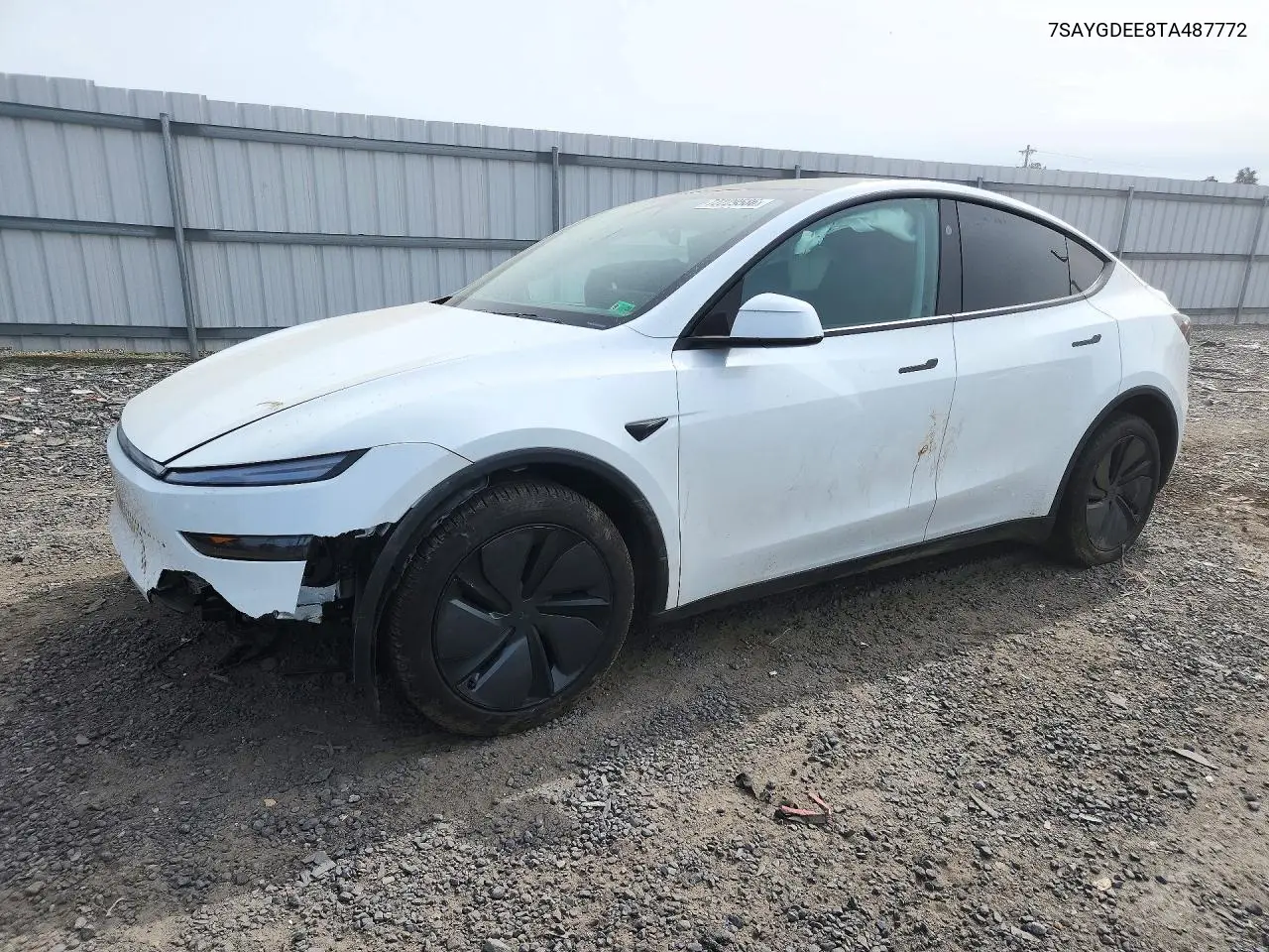 2026 Tesla Model Y VIN 7SAYGDEE8TA487772 фото 1