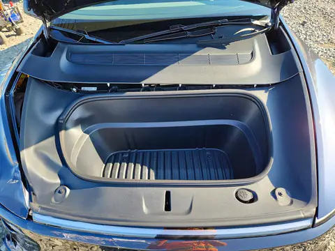 7SAYGDEE1TF579082 — 2026 Tesla Model Y, Front end, before-repair photos