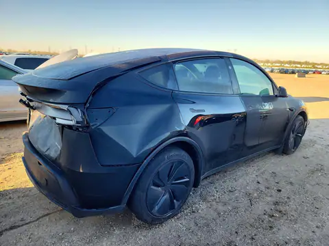 7SAYGDEE6TF370033 — 2026 Tesla Model Y, photo 3 from Copart, Rear end