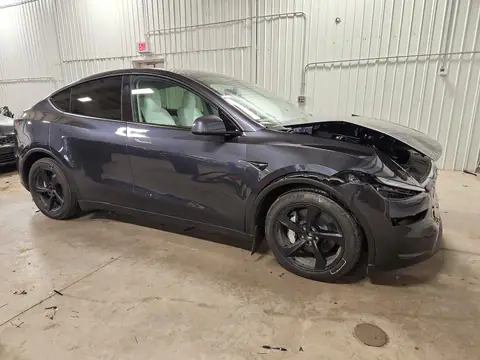 7SAYGDEE3TA465792 — 2026 Tesla Model Y, фото 4 с аукциона Copart, ПЕРЕДНЯЯ ЧАСТЬ