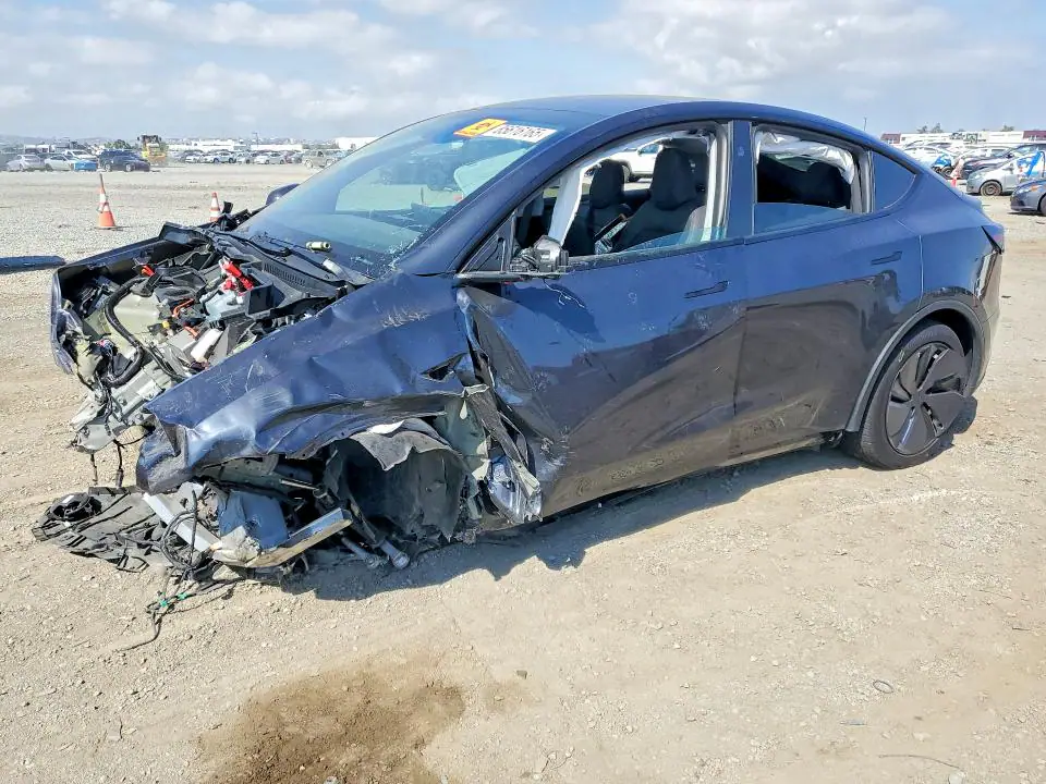 7SAYGDED3TF446959 Tesla Model Y 2026 — повреждение Передняя часть, фото до ремонта