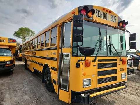 2011 THOMABUSES BUS VIN 1T88T4E26B1136057 фото 4