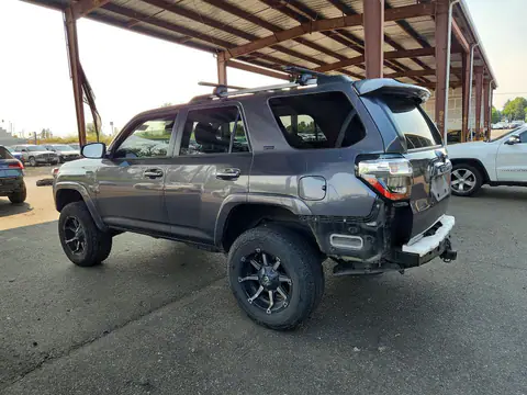2021 Toyota 4runner VIN JTEMU5JR6M5902740 фото 2