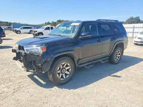 JTERU5JR3M5955689 — 2021 Toyota 4RUNNER, Przód (Front End), zdjęć przed naprawą