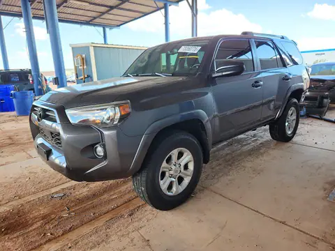 JTEMU5JR0M5901955 — 2021 Toyota 4RUNNER, Tył (Rear End), zdjęć przed naprawą