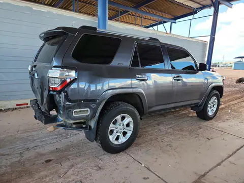 JTEMU5JR0M5901955 — 2021 Toyota 4RUNNER, zdjęcie 3 z Copart 27.10.2026, Tył