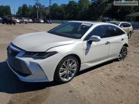 4T1DA1AB9MU009830 — 2021 Toyota Avalon, Задняя часть, фото до ремонта