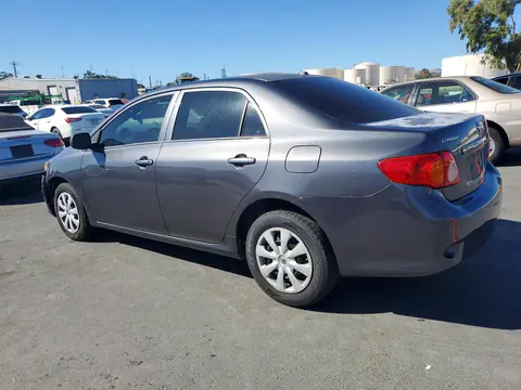 2010 Toyota Corolla Le VIN 2T1BU4EE2AC322591 фото 2