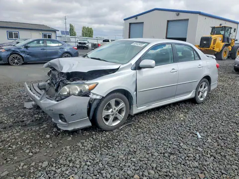 2T1BU4EE7BC683624 — 2011 Toyota Corolla, Передня частина (Front End), фото до ремонту