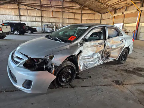 2011 Toyota Corolla Le VIN 2T1BU4EE0BC645863 фото 1