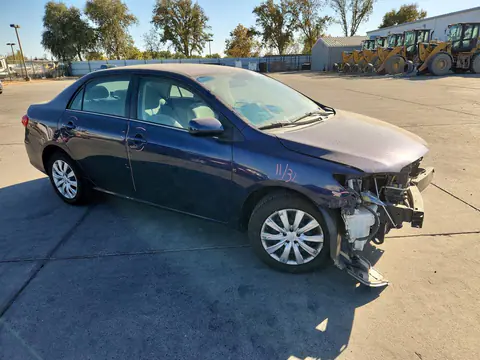 2013 Toyota Corolla Le VIN 2T1BU4EE6DC030589 фото 4