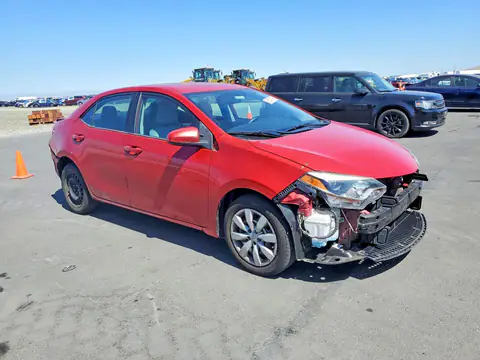 5YFBURHE4FP212710 — 2015 Toyota Corolla, zdjęcie 4 z Copart 30.09.2026, Przód