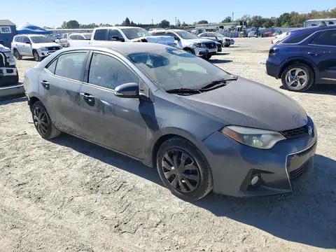 2T1BURHE6FC447285 — 2015 Toyota Corolla, zdjęcie 4 z Copart 20.10.2026, Tył