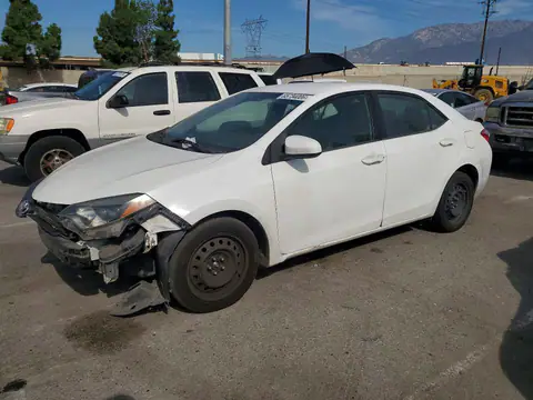 2T1BURHE9GC533689 Toyota Corolla 2016 — повреждение Передняя часть, фото до ремонта