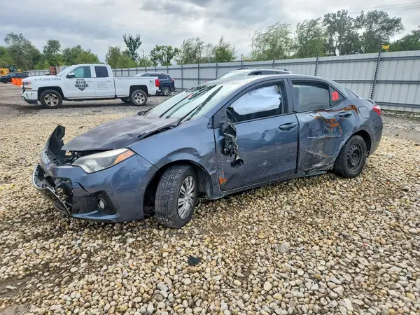 2T1BURHE2GC485744 Toyota Corolla 2016 — uszkodzenie Przód, zdjęcie przed naprawą