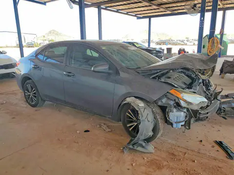 2T1BURHE3HC768705 — 2017 Toyota Corolla, foto 4 de Copart 22.10.2026, Parte delantera