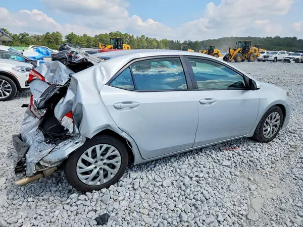 2T1BURHE5HC770858 — 2017 Toyota Corolla, photo 3 from Copart, Rear end