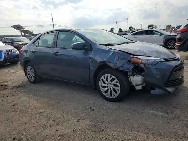 2T1BURHE2HC943395 — 2017 Toyota Corolla, фото 4 с аукциона Copart 05.10.2026, Передняя часть