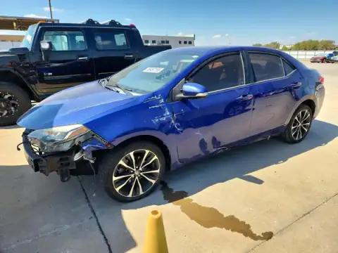 2T1BURHE8HC767923 Toyota Corolla 2017 — Side damage, before-repair photo