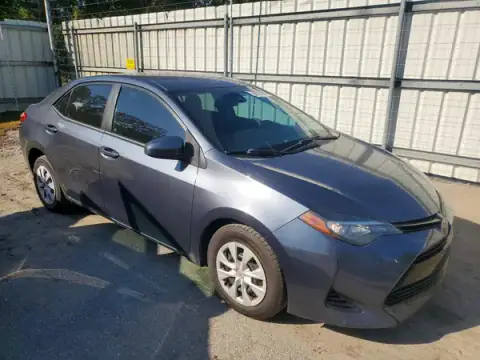 2T1BURHE2HC959337 — 2017 Toyota Corolla, zdjęcie 4 z Copart 03.10.2026, Drobne wgniecenia i rysy