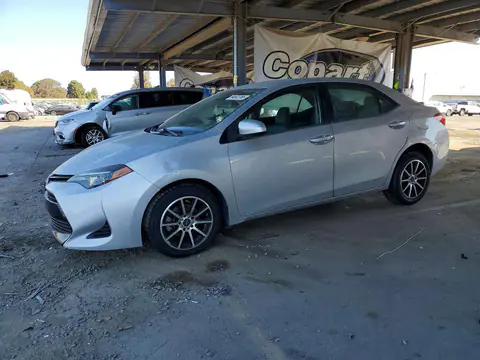 2T1BURHEXJC964081 — 2018 Toyota Corolla, Мелкие вмятины и царапины (Minor Dent/Scratches), фото до ремонта