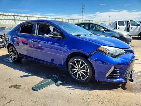 2T1BURHE4JC078242 — 2018 Toyota Corolla, photo 4 from Copart 22.10.2026, Hail