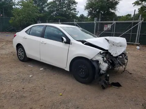 2T1BURHE6JC006619 — 2018 Toyota Corolla, photo 4 from Copart 20.10.2026, Front end
