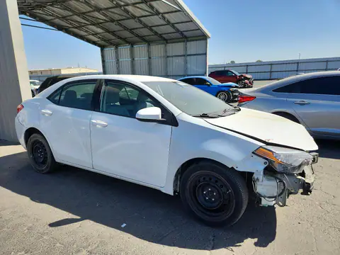 2T1BURHE5JC969401 — 2018 Toyota Corolla, ფოტო 4, Copart 26.10.2026, წინა ნაწილი