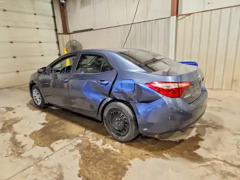 2T1BURHE8JC023776 — 2018 Toyota Corolla, foto 2 de Copart, Parte trasera