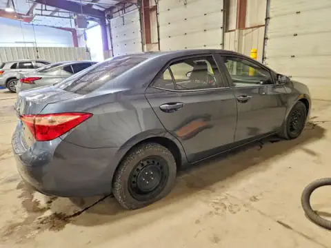 2T1BURHE8JC023776 — 2018 Toyota Corolla, foto 3 de Copart, Parte trasera
