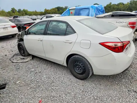 5YFBURHE5JP841241 — 2018 Toyota Corolla, photo 2 from Copart, Front end