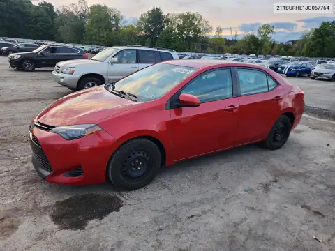 2T1BURHE1JC067764 — 2018 Toyota Corolla, გვერდითი ნაწილი, ფოტოები შეკეთებამდე