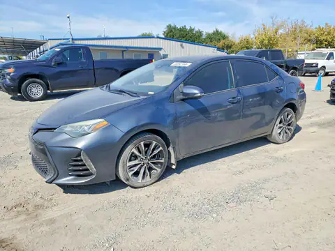 2T1BURHE1JC984784 — 2018 Toyota Corolla, Бокова частина (Side), фото до ремонту