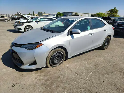 2T1BURHE2JC052030 — 2018 Toyota Corolla, Parte delantera (Front End), fotos antes de reparar