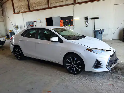 2T1BURHE3JC009414 — 2018 Toyota Corolla, фото 4 с аукциона Copart, Передняя часть