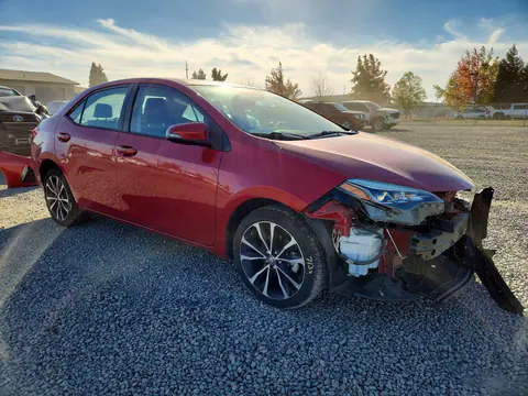 2T1BURHE0JC965143 — 2018 Toyota Corolla, foto 4 de Copart 27.10.2026, Parte delantera