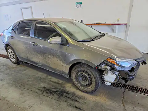 2T1BPRHE4KC187051 — 2019 Toyota Corolla, zdjęcie 4 z Copart 16.10.2026, Przód