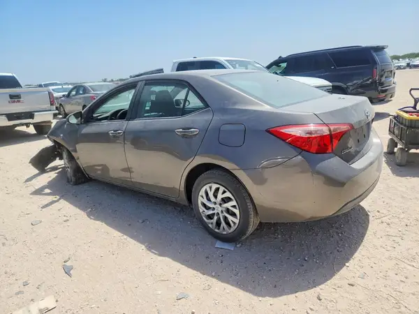 2T1BURHE4KC234815 — 2019 Toyota Corolla, photo 2 from Copart, Front end