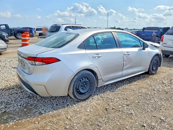 5YFEPRAE5LP024143 — 2020 Toyota Corolla, фото 3 с аукциона Copart 01.10.2026, Передняя часть