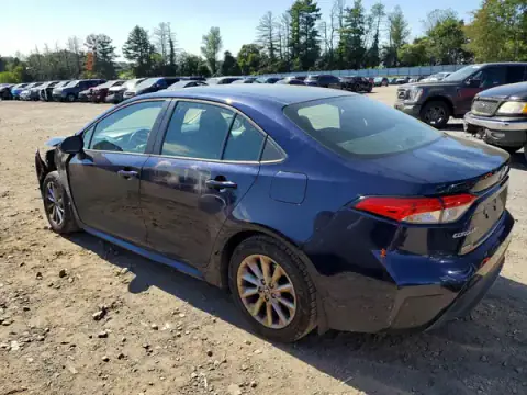 5YFBPRBE5LP075840 — 2020 Toyota Corolla, zdjęcie 2 z Copart, Przód