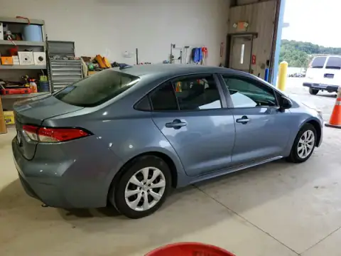 5YFEPRAE8LP058237 — 2020 Toyota Corolla, zdjęcie 3 z Copart, Bok