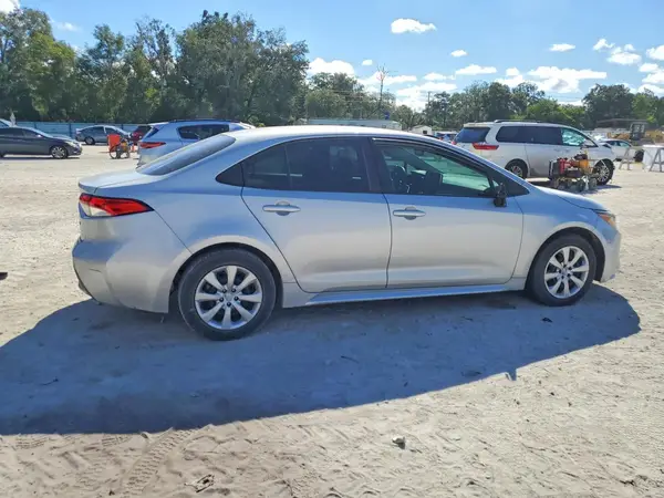 5YFEPRAE1LP128564 — 2020 Toyota Corolla, zdjęcie 3 z Copart, Pożar