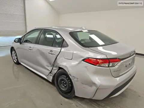 5YFEPMAE0MP206112 — 2021 Toyota Corolla, zdjęcie 2 z Copart 15.10.2026, Bok