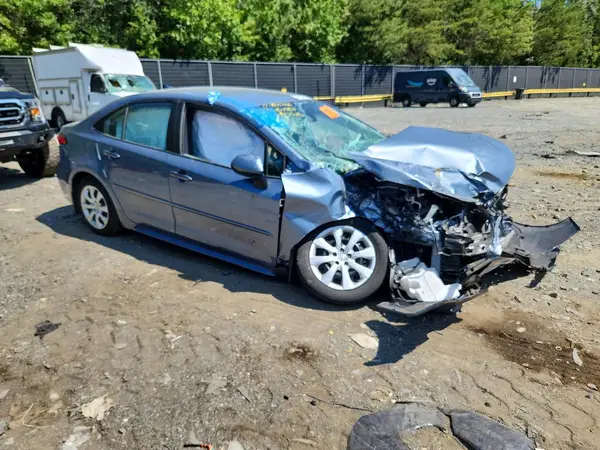 5YFEPMAE8MP164787 — 2021 Toyota Corolla, zdjęcie 4 z Copart 02.10.2026, Uszkodzenia dookoła