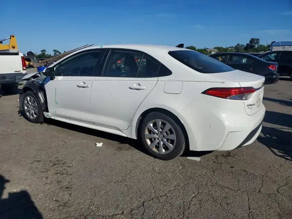 JTDEPMAE8MJ124004 — 2021 Toyota Corolla, photo 2 from Copart 13.10.2026, Front end