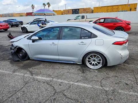 5YFS4MCEXMP059791 — 2021 Toyota Corolla, foto 2 de Copart 23.10.2026, Parte delantera