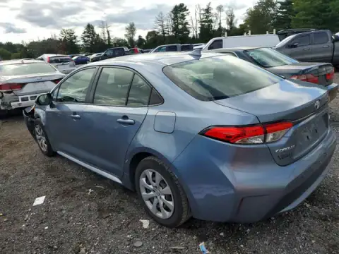 JTDEPMAE3MJ188659 — 2021 Toyota Corolla, zdjęcie 2 z Copart 30.09.2026, Przód