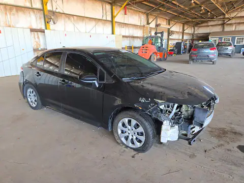 5YFEPMAE3MP211658 — 2021 Toyota Corolla, фото 4 з Copart 19.10.2026, Передня частина